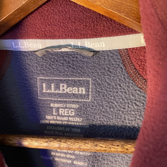 LL Bean Fleece Large made with Recycled poly - Picture 4 of 10